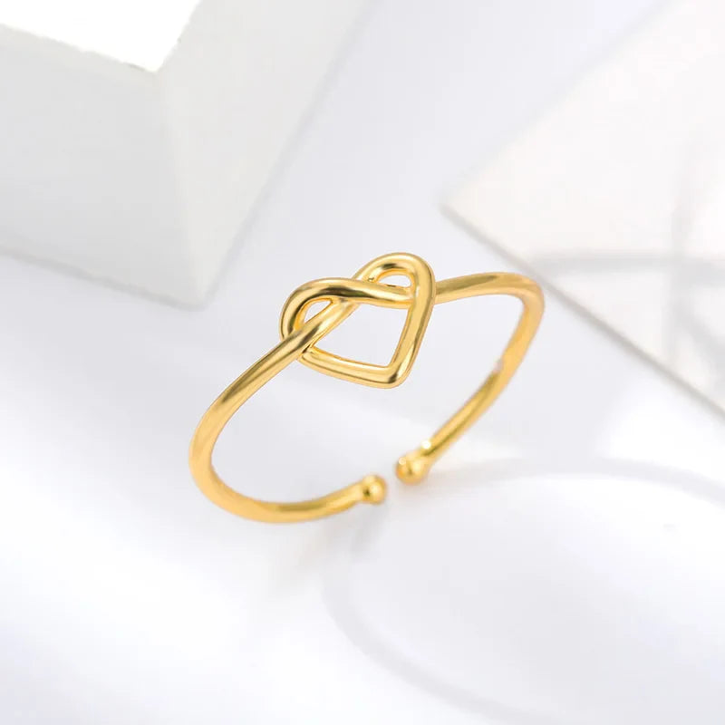Stainless Steel Gold Heart Rings for Women Fashionable Couple Jewelry