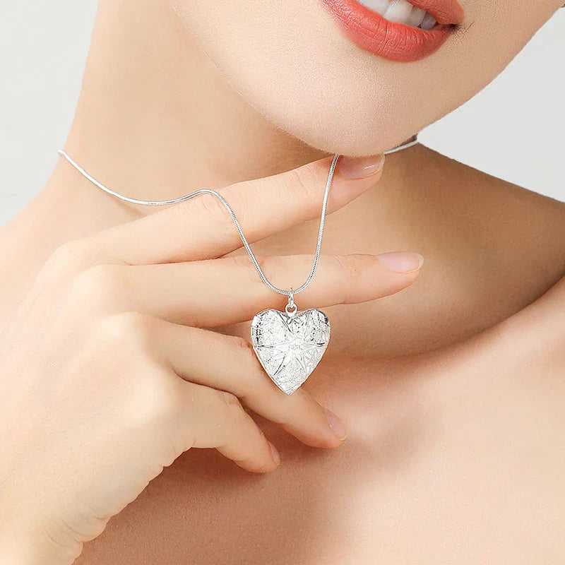 925 Sterling Silver Photo Frame Pendant Necklace with Snake Chain for Women and Wedding Charm Jewelry