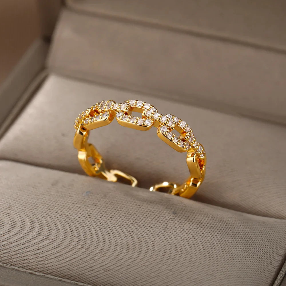 Elegant Zircon Twist Chain Ring for Women Stainless Steel Wedding Jewelry Gift