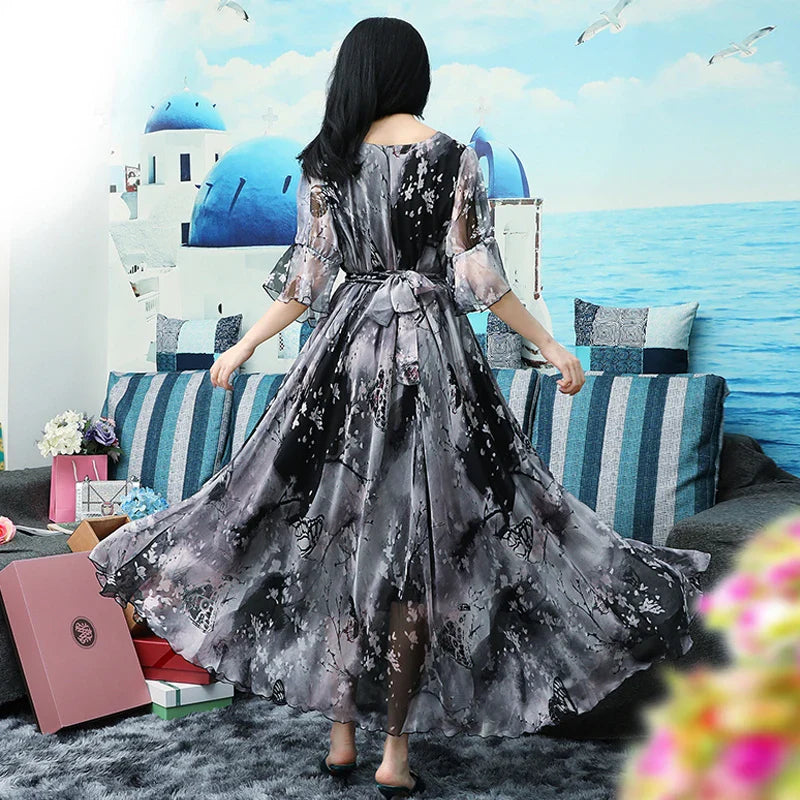 Plus Size Vintage Floral Maxi Dress With Bell Sleeves