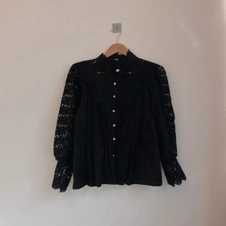 Elegant Hollow Out Long Sleeve Women Blouse with Petal Sleeves and Stand Collar, Stylish Office Shirt for Autumn Fashion