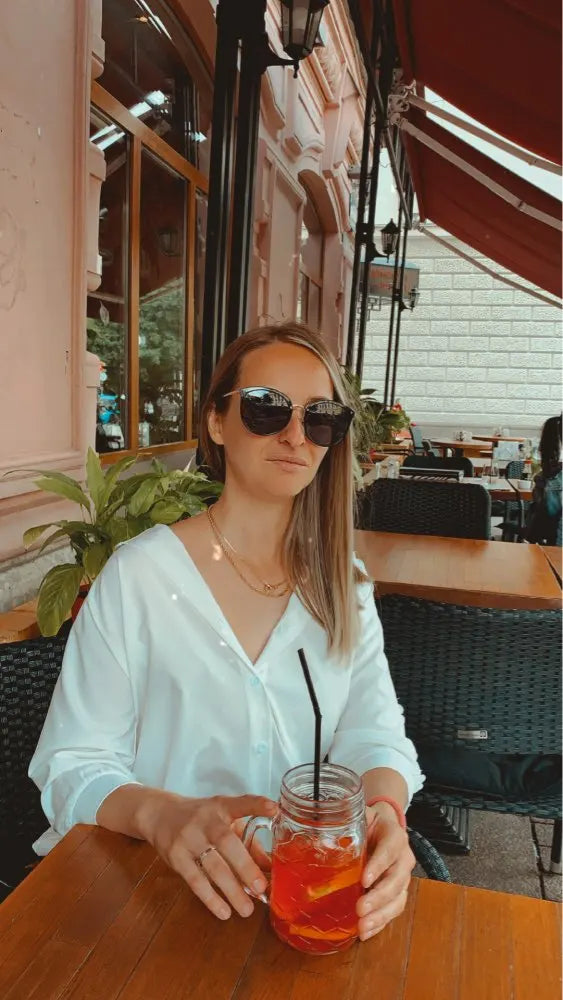 Sexy Hollow Out Lace Cotton Blouse for Women Elegant Backless Shirt Stylish Office Lady Top