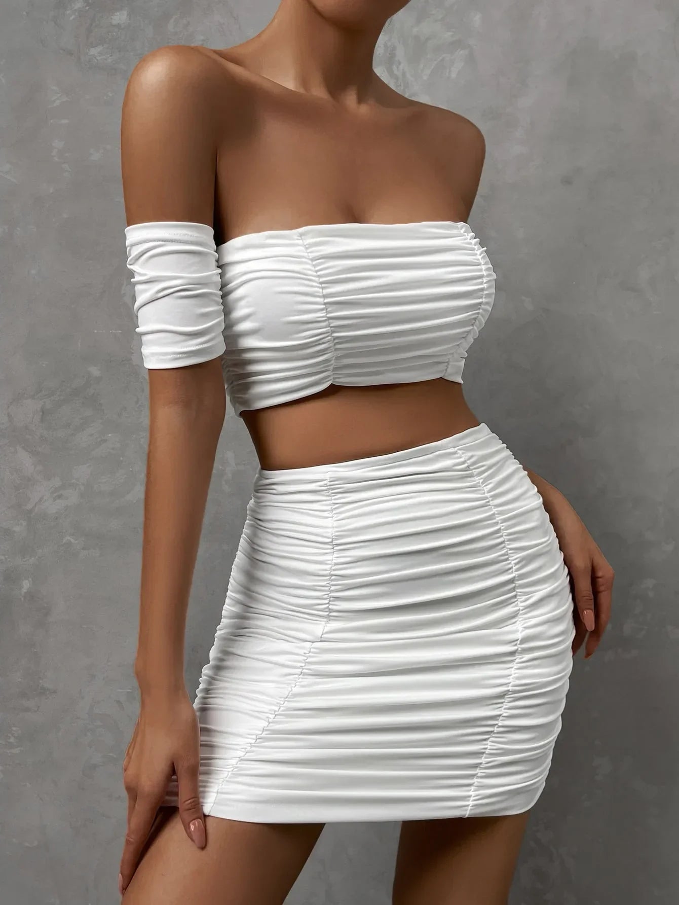 Fashionable Casual Women's Two-Piece Set with Short Sleeve Bodycon Skirt and Sexy Shoulder Cutouts Summer Outfit