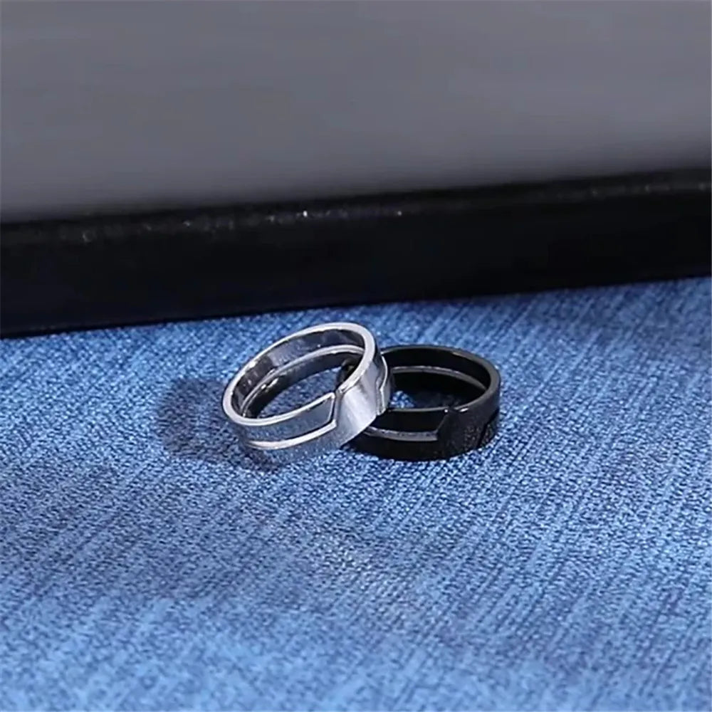 Skyrim Minimalist Stainless Steel Couple Ring in Black Casual Style for Men and Women Wedding Jewelry Gift