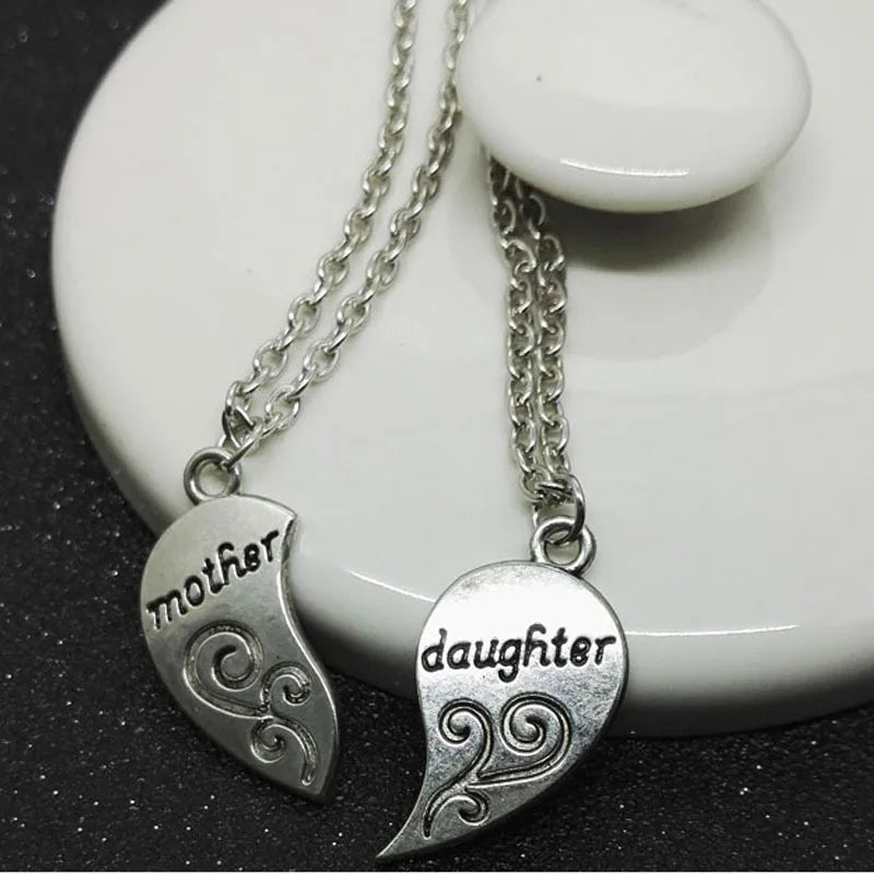 2pcs Antique Silver Plated Parent Child Necklace Set for Mother Daughter Love Jewelry