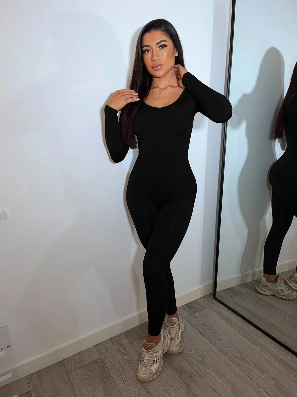 Women's Casual Solid Color Round Neck Long Sleeve Yoga Jumpsuit with Comfortable Fit