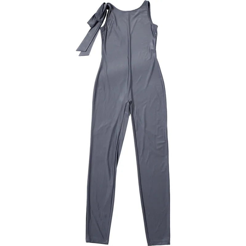 Slim Fit Sexy Jumpsuit with One-Shoulder Design and Trendy Streetwear Vibes for Women