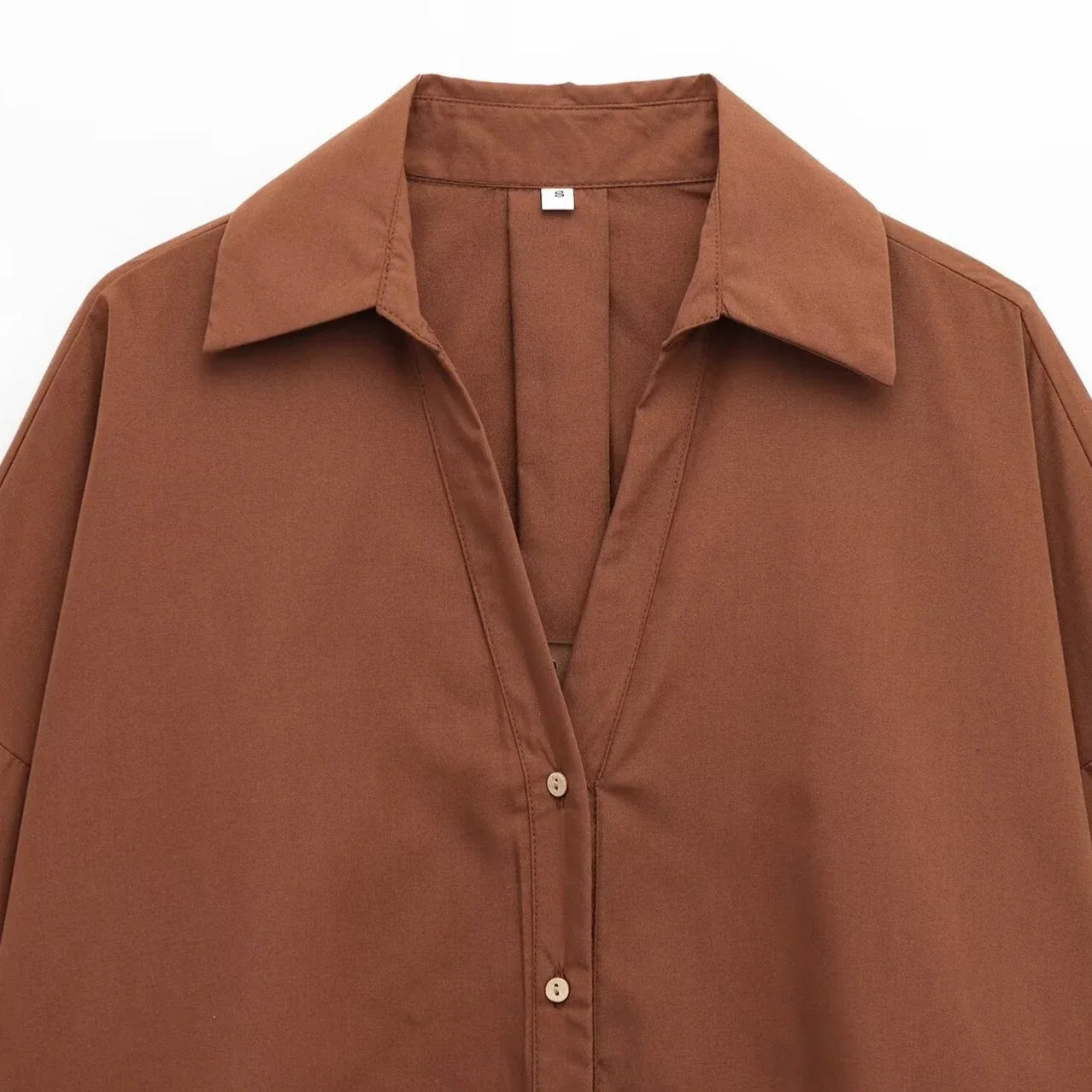 Women's Wide-Sleeved Poplin Shirt with Lapel Collar Long Sleeve Single-Breasted Loose Hem Casual Chic Top for Spring and Summer