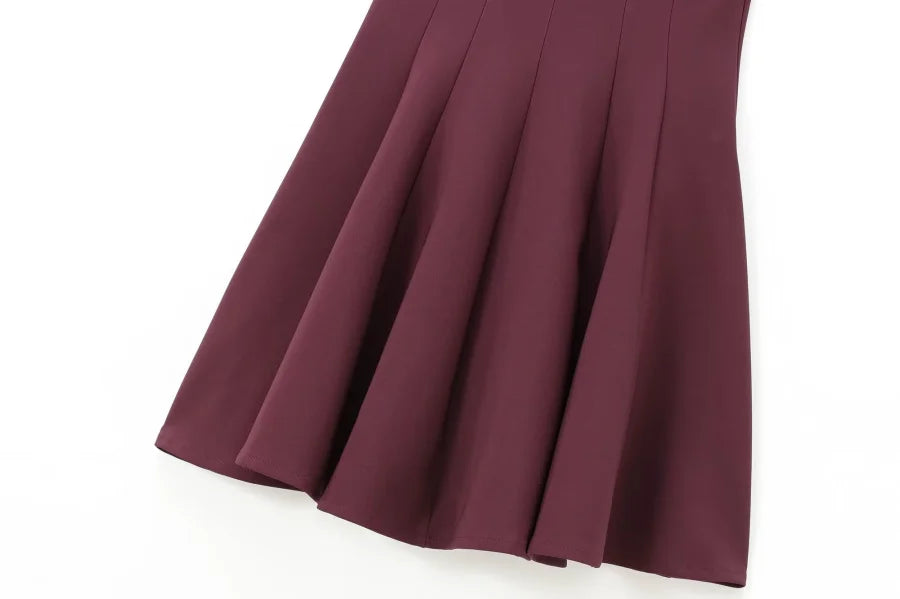 Little Black Dress Elegant Sleeveless Boat Neck Swing Dress