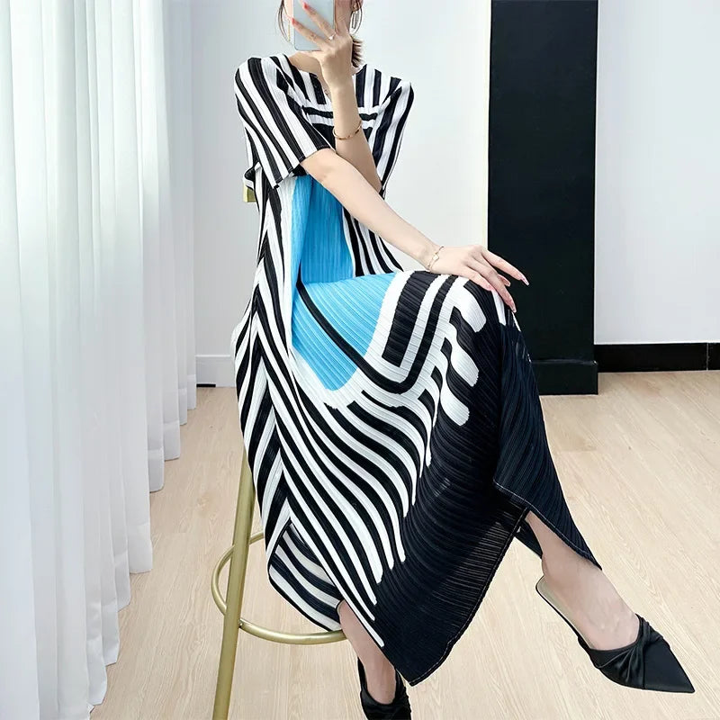 Pleated Striped Dress For Women O Neck Short Sleeve