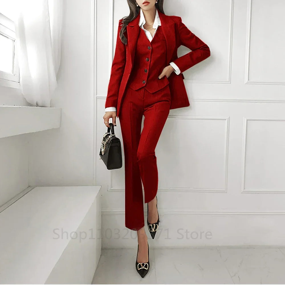 Women's Plus Size Elegant Three Piece Suit with Single Breasted Design and Classic Point Collar for Wedding Tuxedo and Prom Events