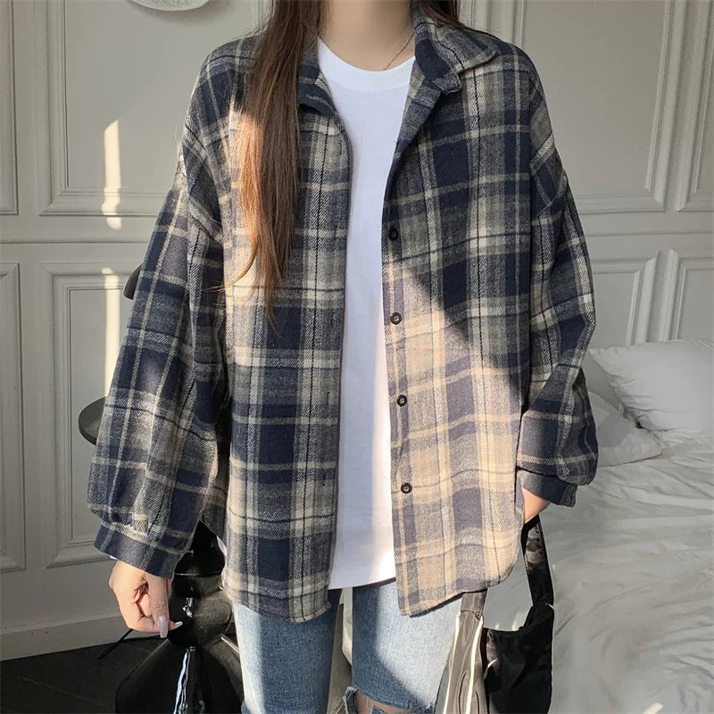 Women's Casual Blushed Flannel Shirt Long Sleeve Collared Button Down Plaid Blouse Fall Winter Vintage Top
