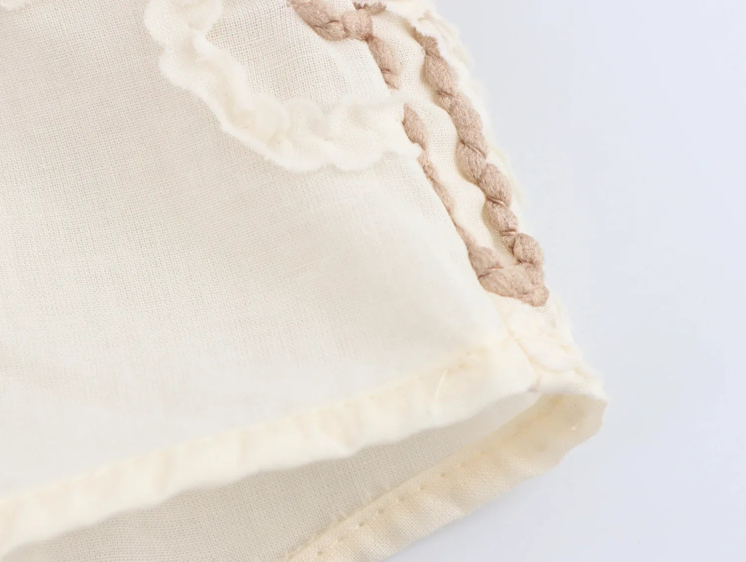 Womens Flower Embroidered Cropped Blouse Loose Tassel Lantern Sleeve Round Neck Chic Top