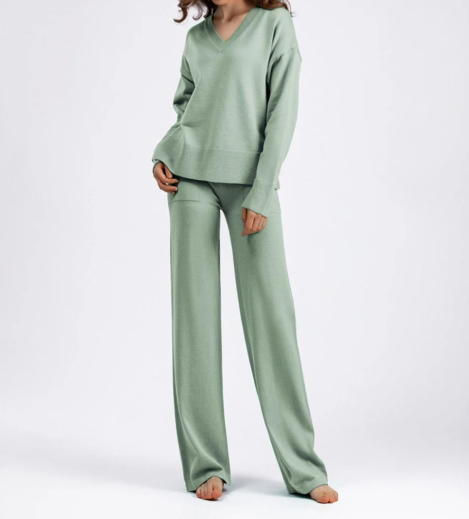 Casual Women's Sweater Pullover Knit Two-Piece Set with Loose Pants for Autumn and Winter