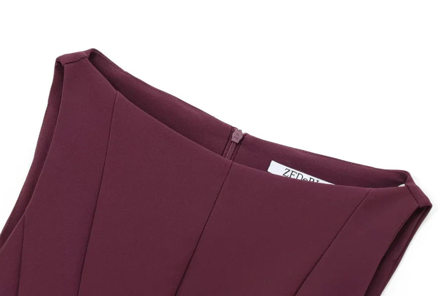 Little Black Dress Elegant Sleeveless Boat Neck Swing Dress