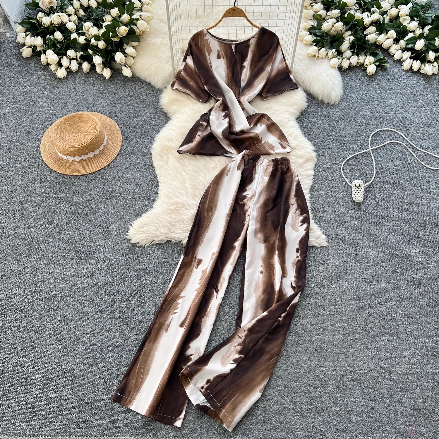 Printed Women Summer Fashion Two Piece Set with Short Sleeve Top and Wide Leg Long Pants for Casual Streetwear Outfits