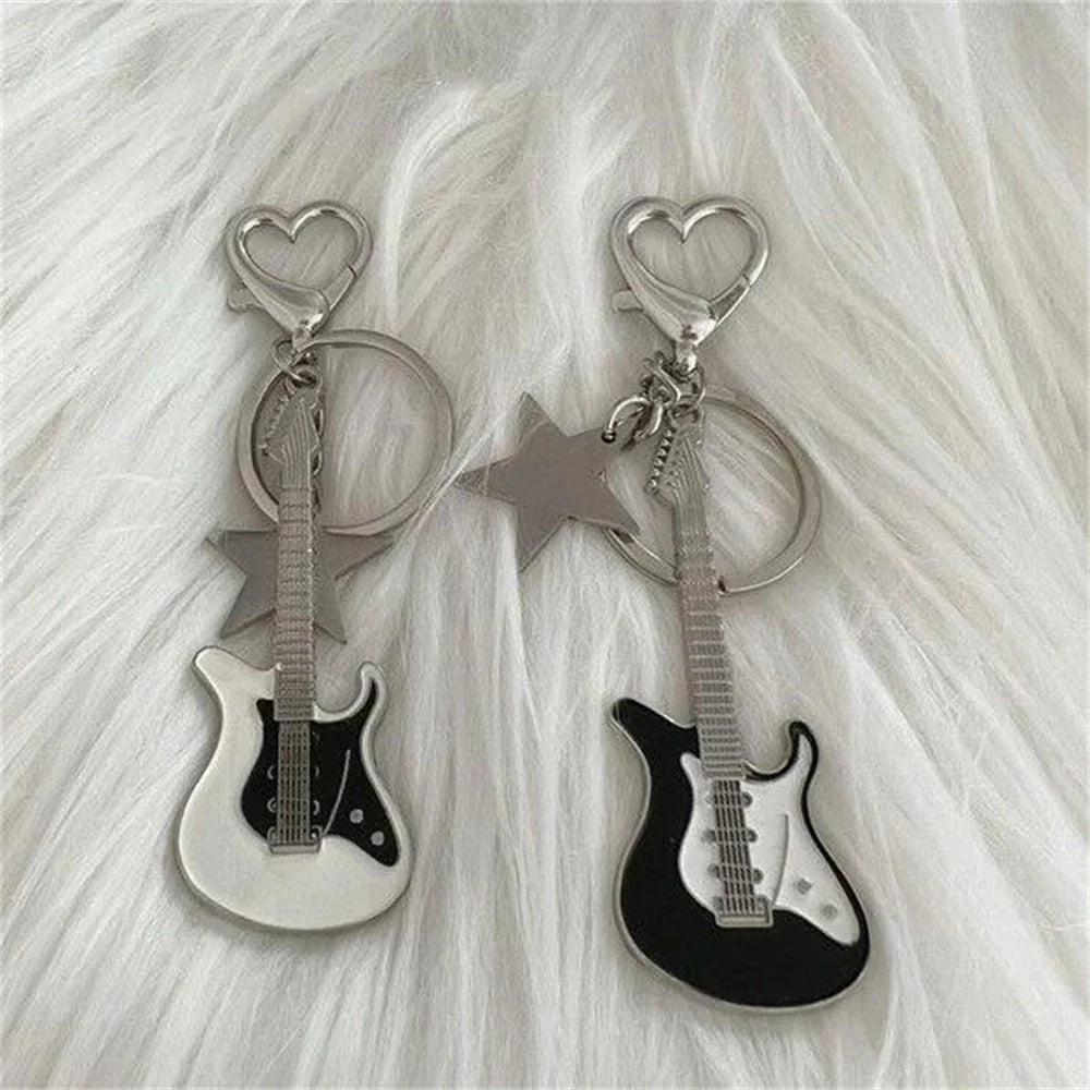 Guitar Love Heart Star Key Chain Trendy Fashion Pendant for Men and Women Rock Punk Vintage Accessories Gift