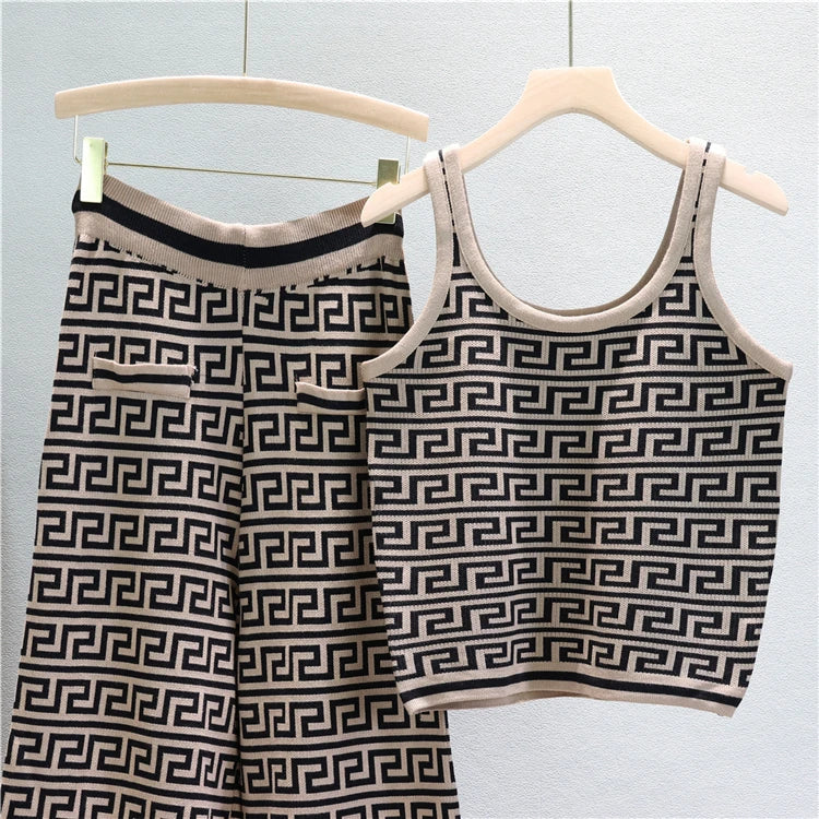 Elegant Casual Three-Piece Women's Fashion Houndstooth Printed Fitted Vest and Plaid Trousers Set for Spring and Autumn