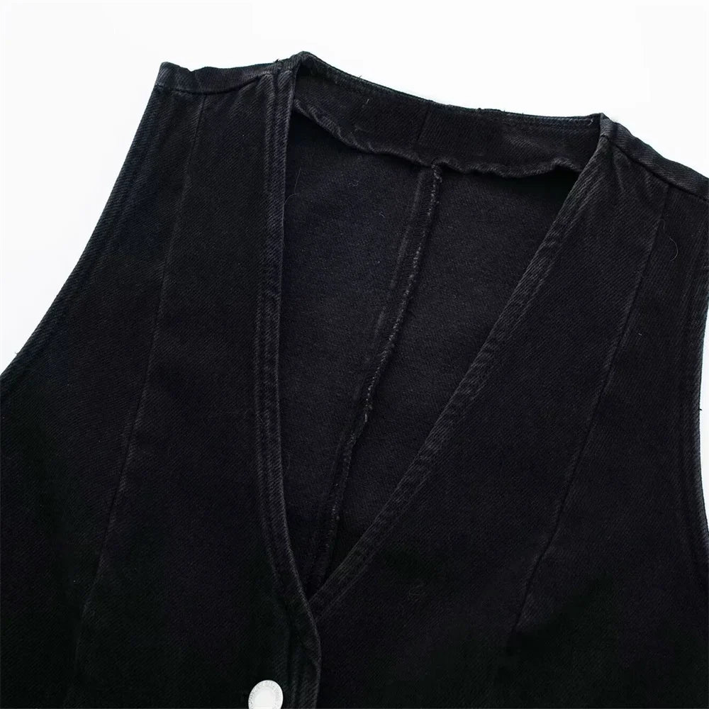 Women's Chic Short Denim Tank Top and Double Breasted Midi Denim Skirt Set Slimming Casual Fashion Ensemble