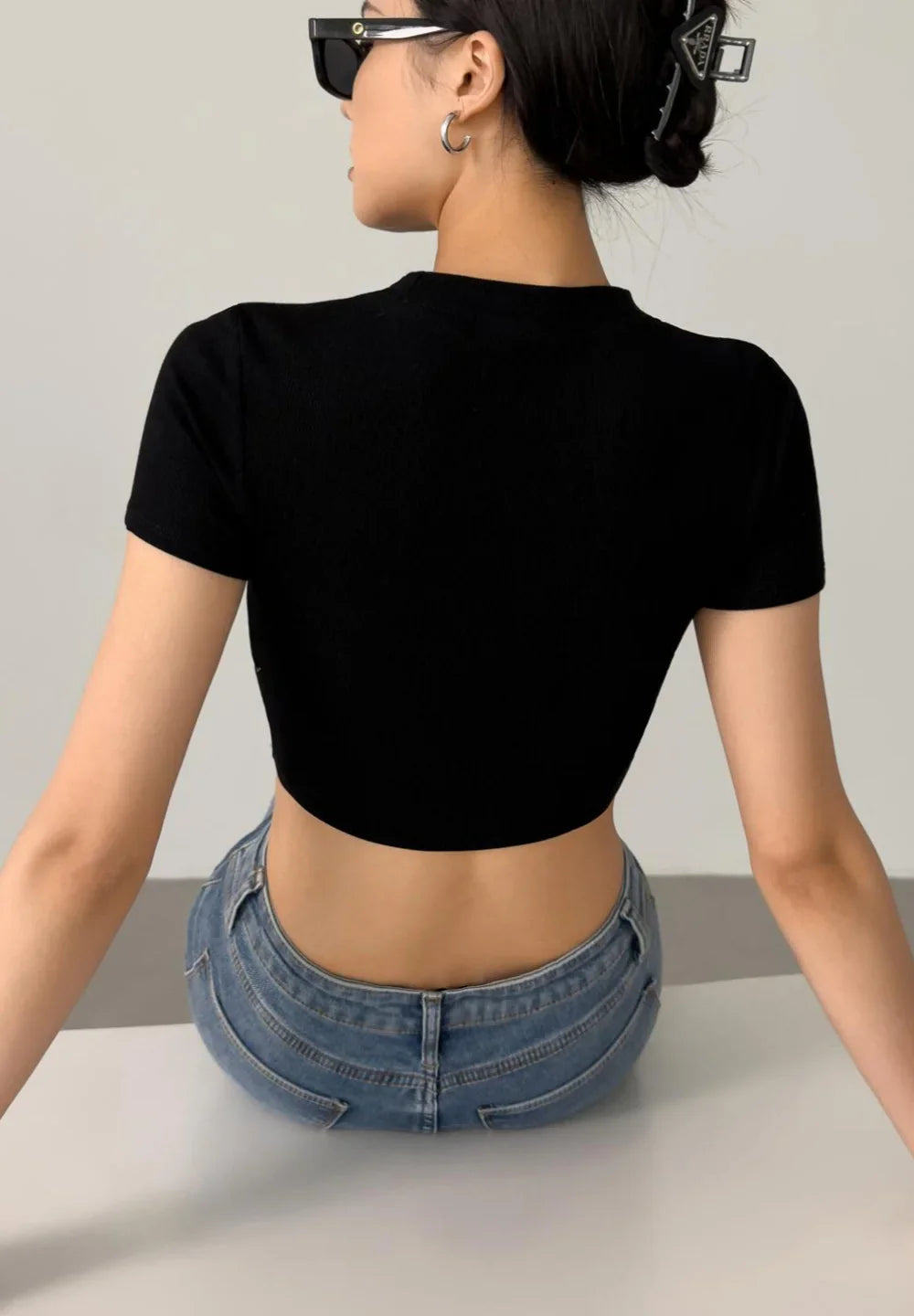 Crayon Shin Chan Summer Crop Top Tight Fitting O-Neck T-Shirt for Casual Wear