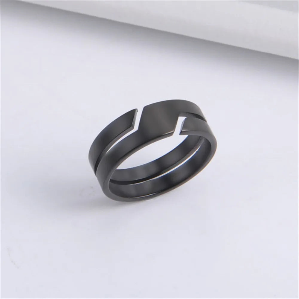 Skyrim Minimalist Stainless Steel Couple Ring in Black Casual Style for Men and Women Wedding Jewelry Gift