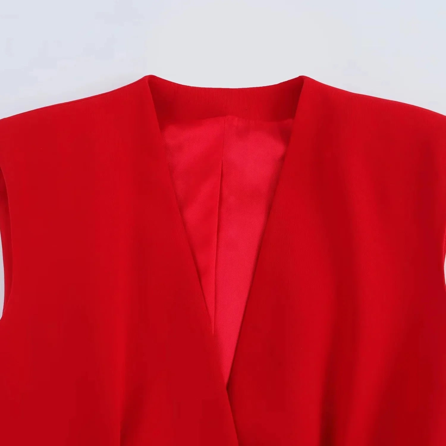 Chic Red Sleeveless Blazer and High Waist Wide Leg Pants Set for Office Ladies with V Neck and Sashes