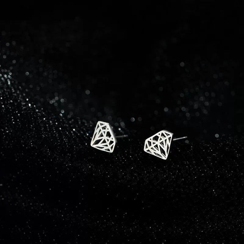 Minimalist Heart Stud Earrings for Women Hypoallergenic Silver Color Daily Wear Jewelry Gifts