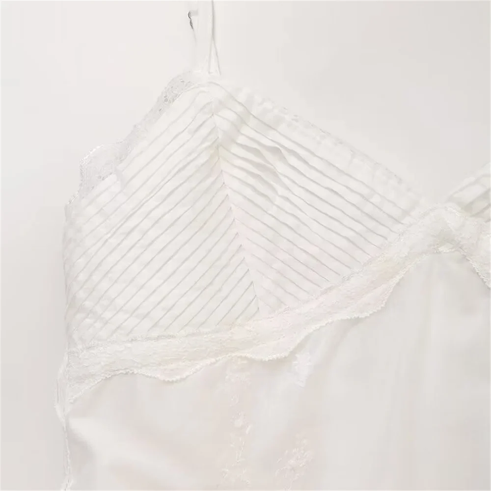 Womens Embroidered Spaghetti Strap Dress Slim Fit Elegance