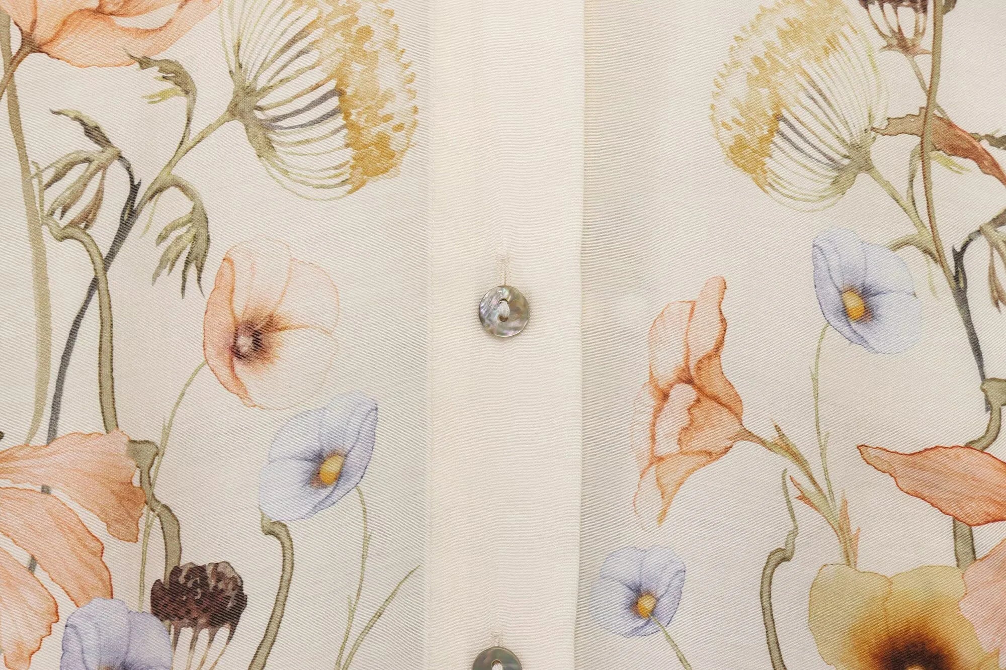 Women's Casual Floral Print Shirt Lightweight Breathable Summer Blouse with Simple Elegant Design