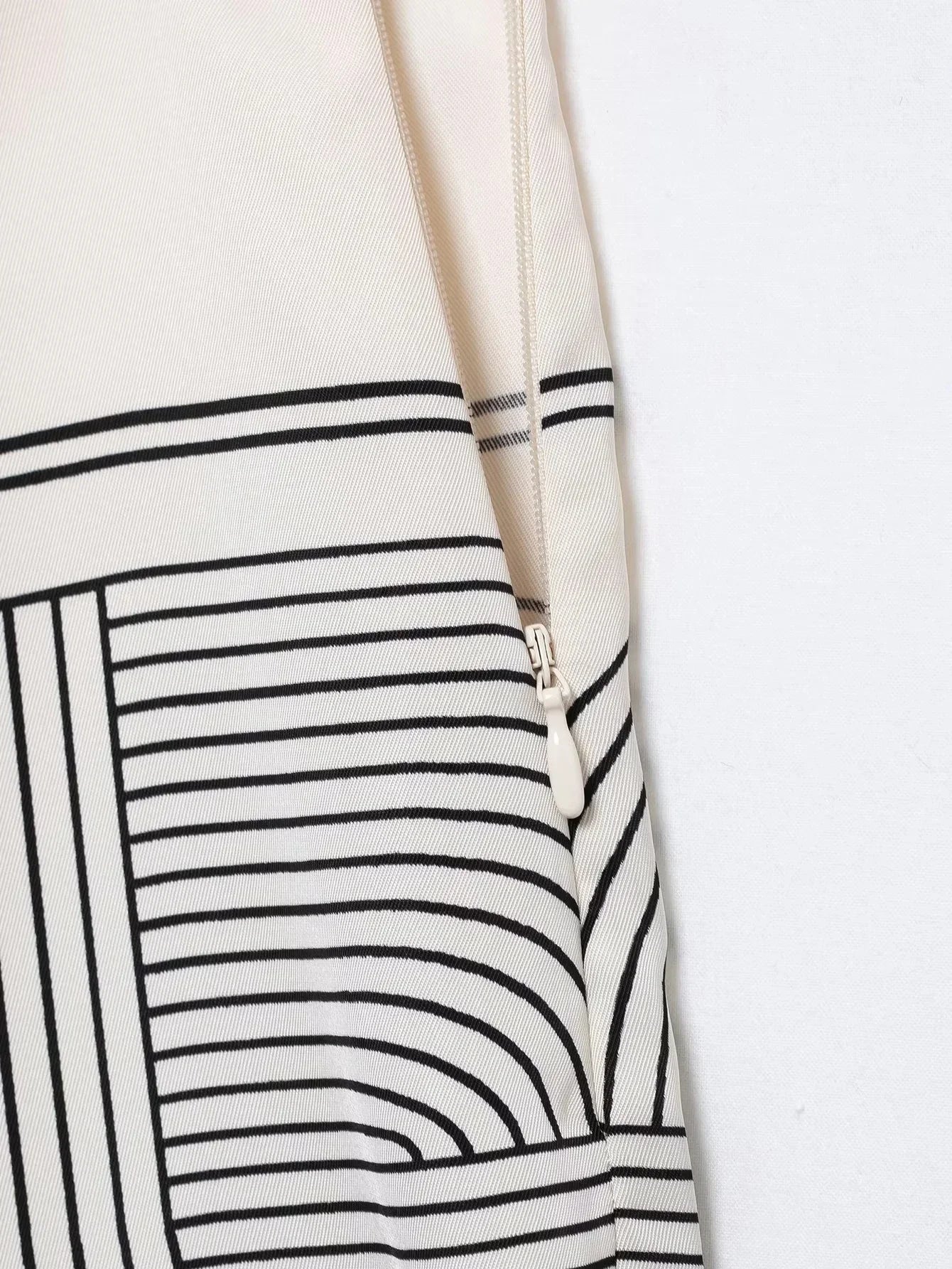 Stylish Women's Suit Set with Long Sleeve Shirt and Wide Leg Pants in Creamy Base and Geometric Patterns