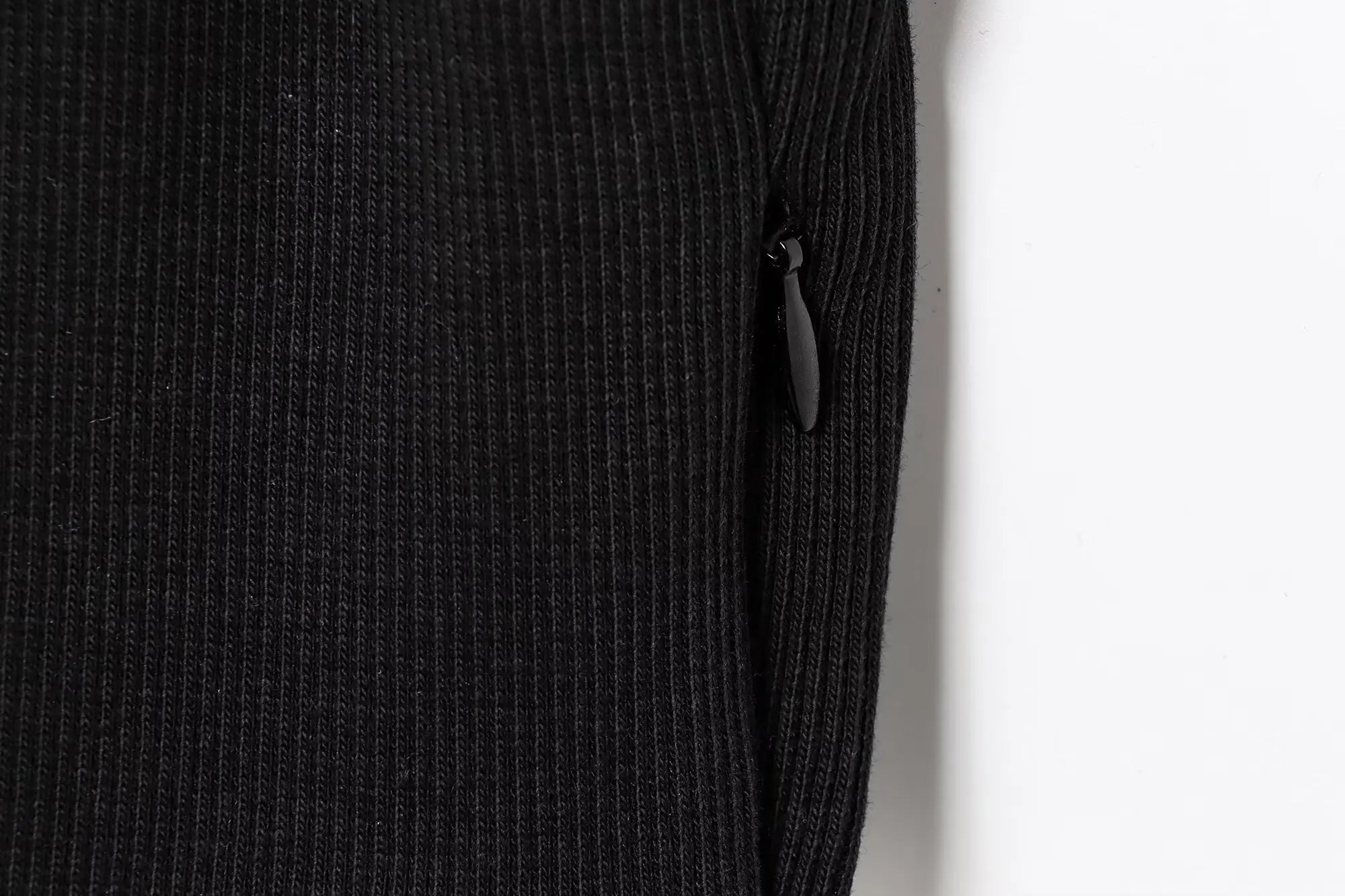 Slim Fit Sleeveless Jumpsuit with Belt Stylish Short Romper for Versatile Fashion Looks