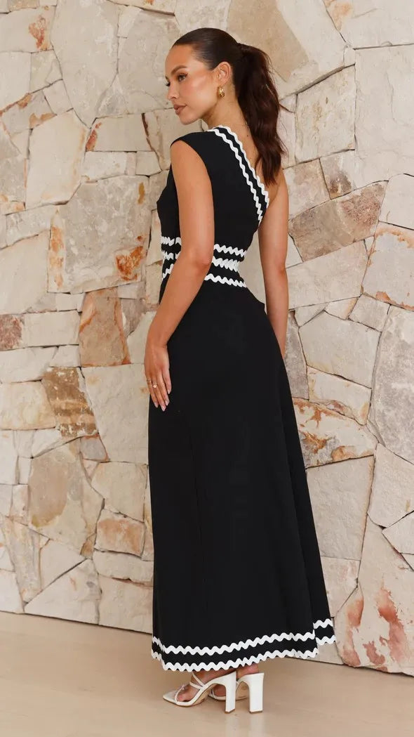 Elegant Lace Two Piece Dress With Diagonal Shoulder