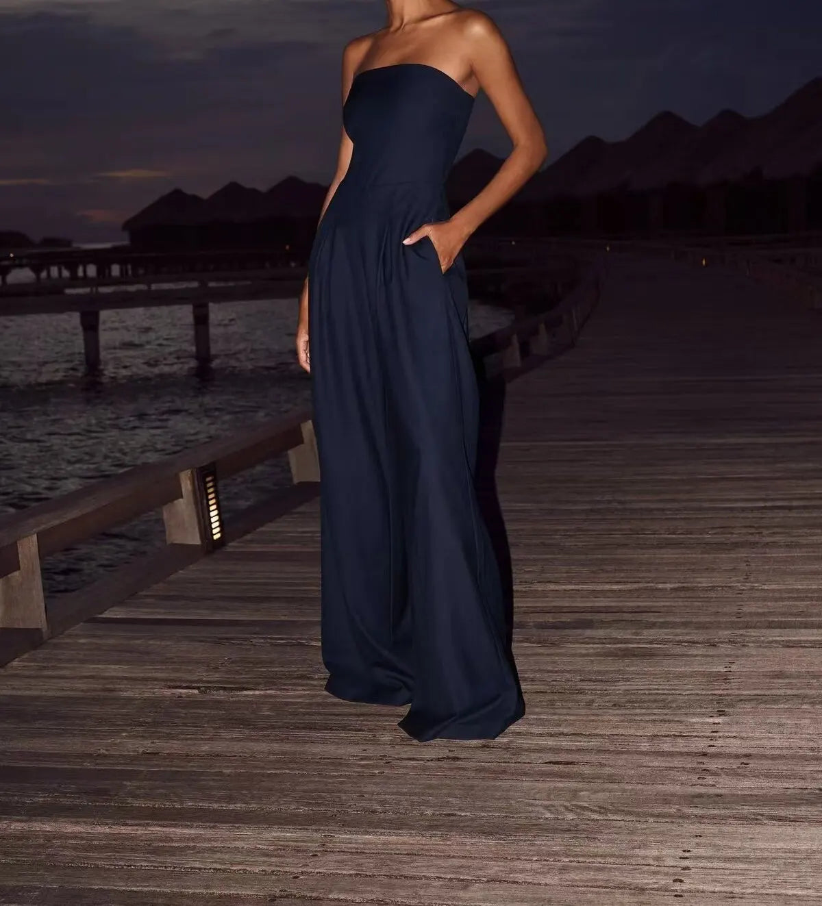 Women's Casual Backless Slim Fit Smocked Waist Temperament Jumpsuit for Elegant Daywear