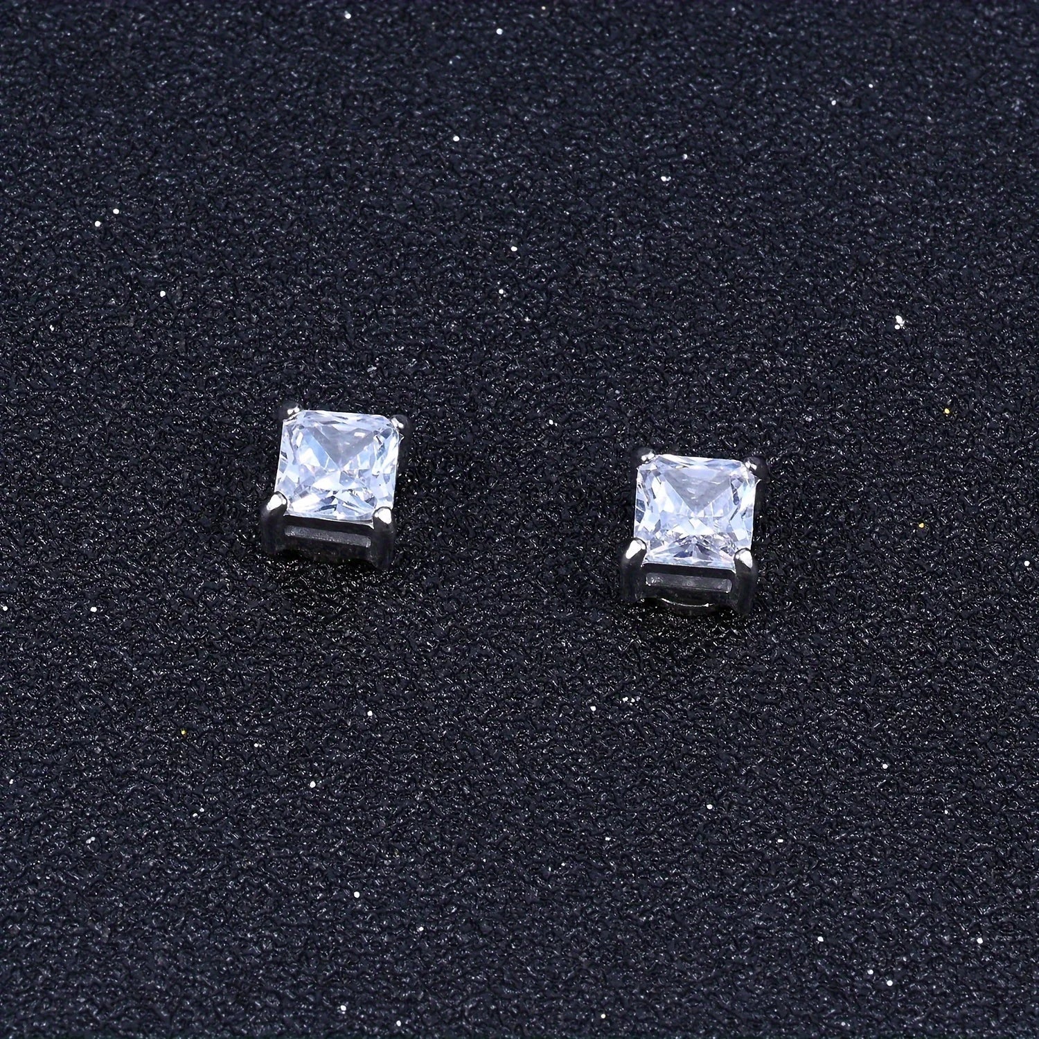 Crystal Magnetic Ear Stud Clip Earrings for Men and Women Non Piercing Punk Round Zircon Jewelry