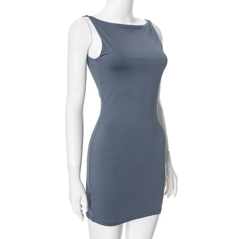 Women's Sleeveless Bodycon Dress Minimalist Summer Outfit