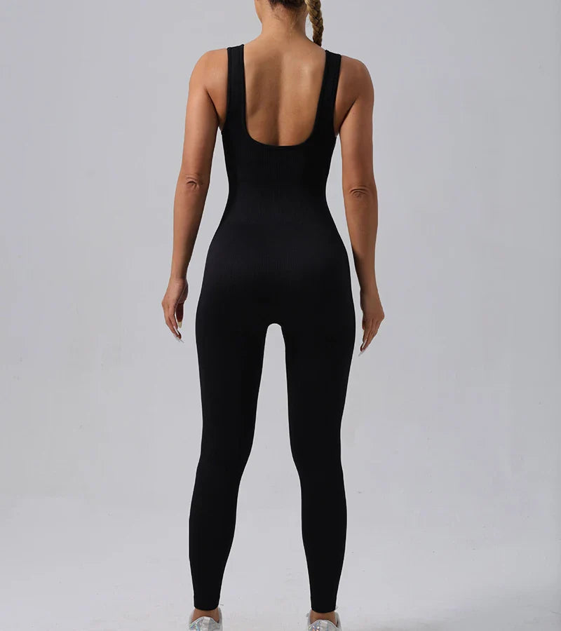 Seamless High Stretch Yoga Jumpsuit for Women Lightweight Breathable Fitness Activewear with Contouring Design and Moisture Wicking Fabric