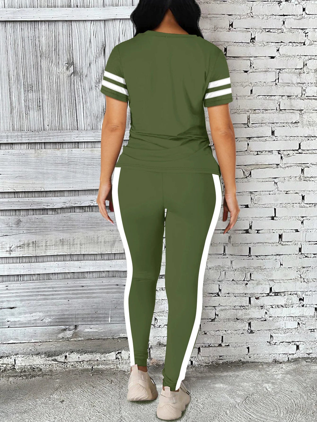 Women's Casual Yoga Set Comfortable Tie-Dye Stripe Activewear Fitness Outfit