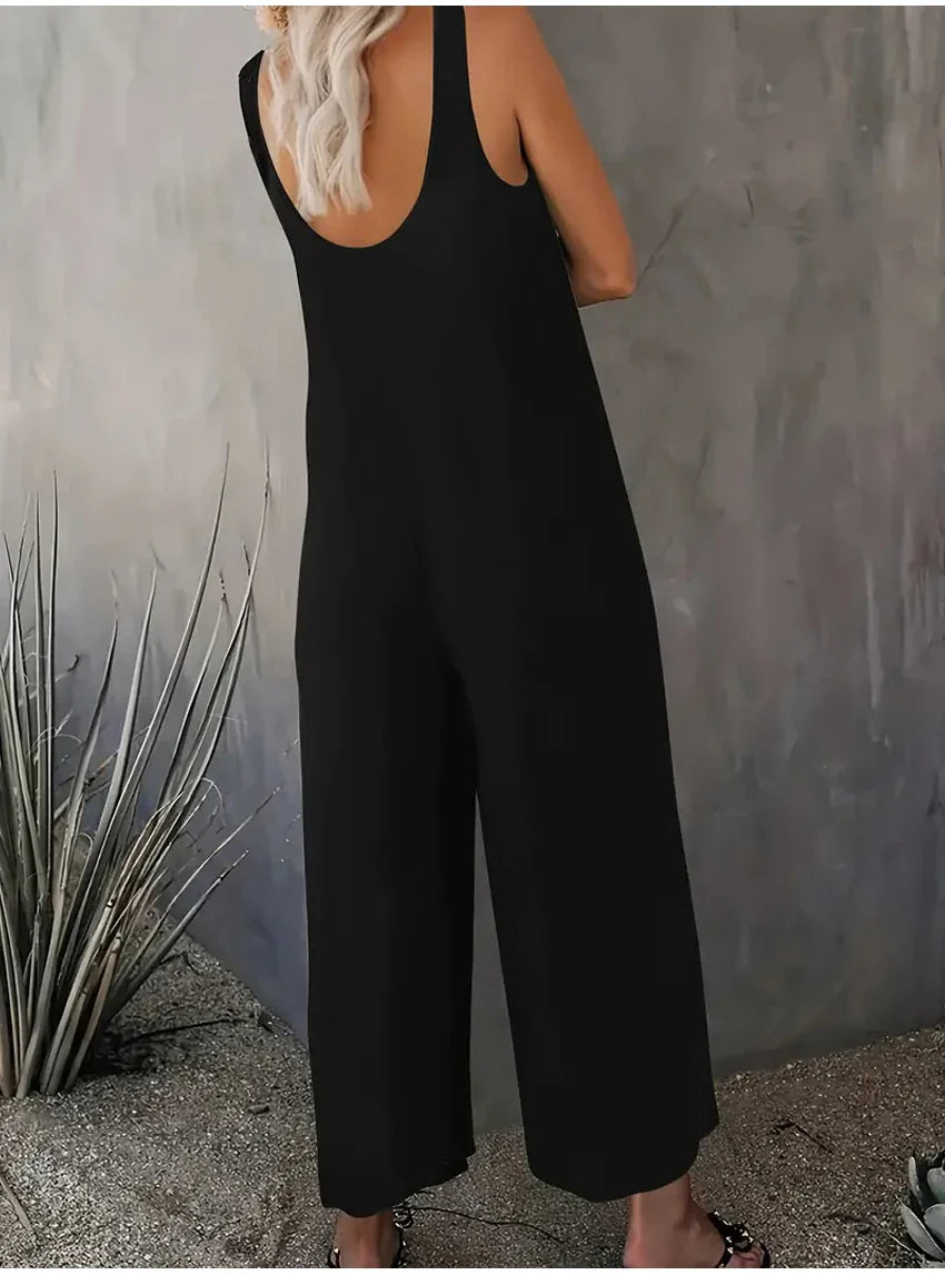 Loose Solid Color Wide Leg Jumpsuit with Sleeveless Scoop Neck Pockets Summer Casual Comfortable Pullover Romper for Women