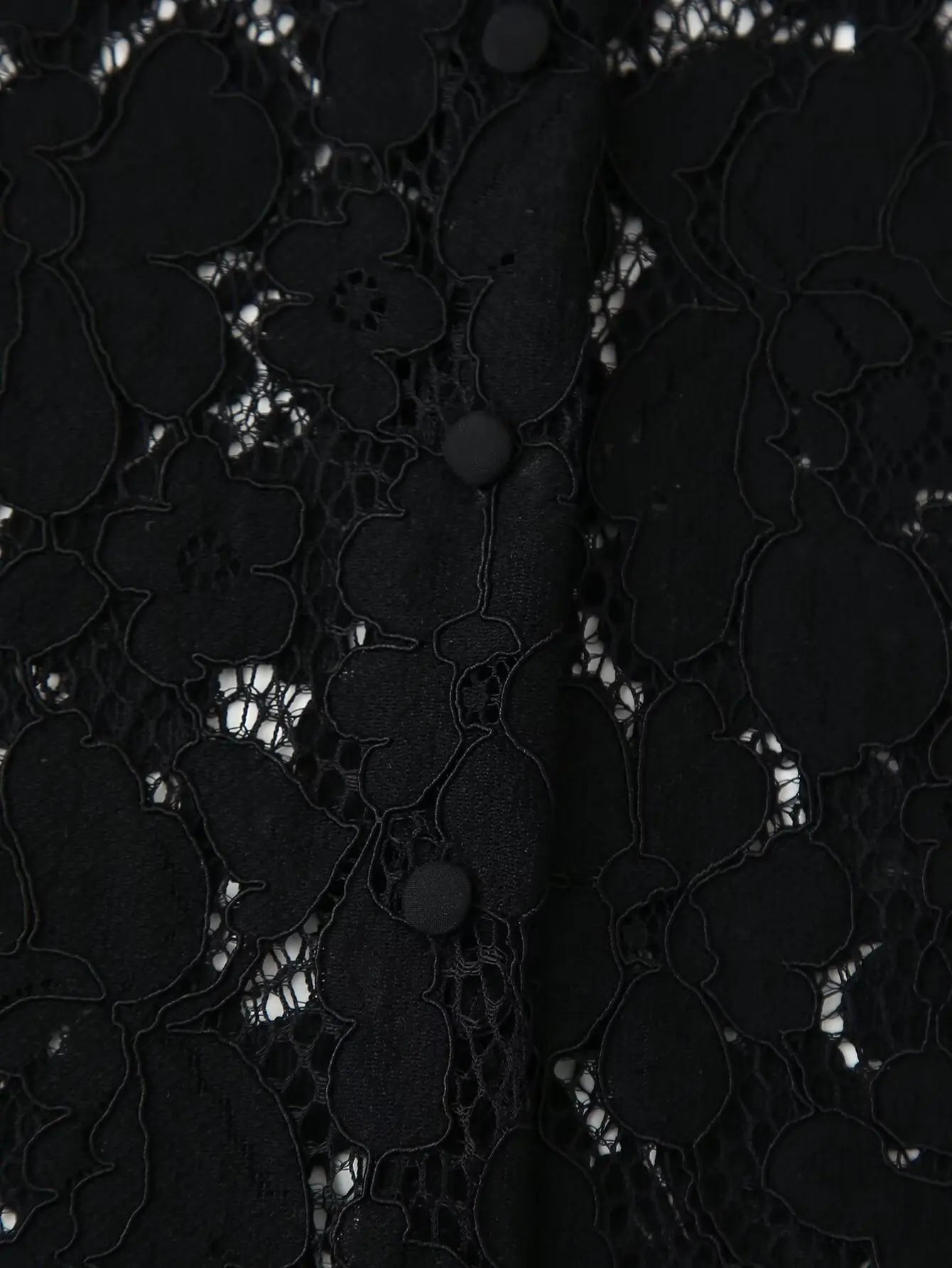 Black Lace Embroidered Short Shirt with Long Sleeves Elegant Autumn and Winter Fashion Top