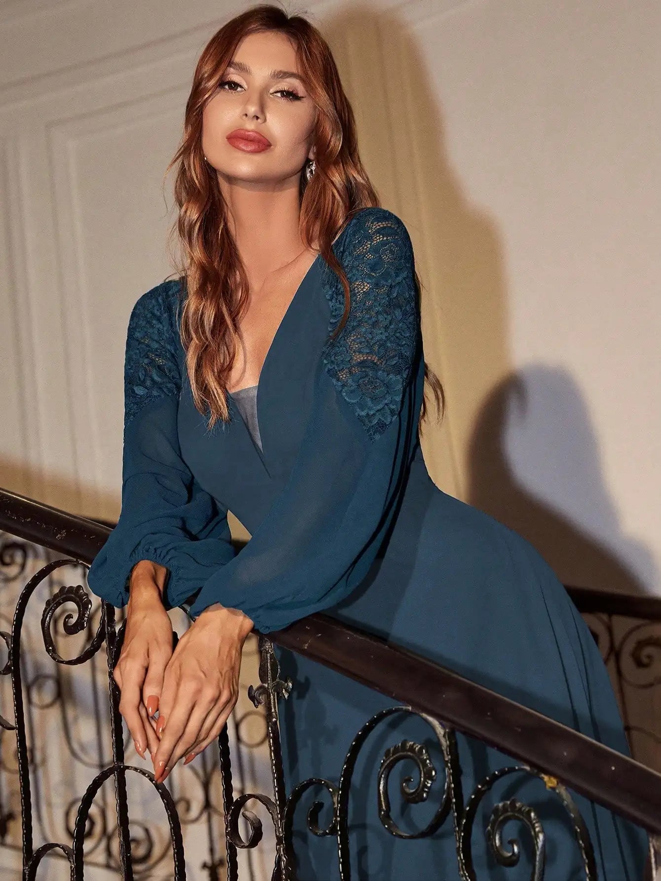 V Neck Chiffon Lace Patchwork Evening Ball Gown For Party