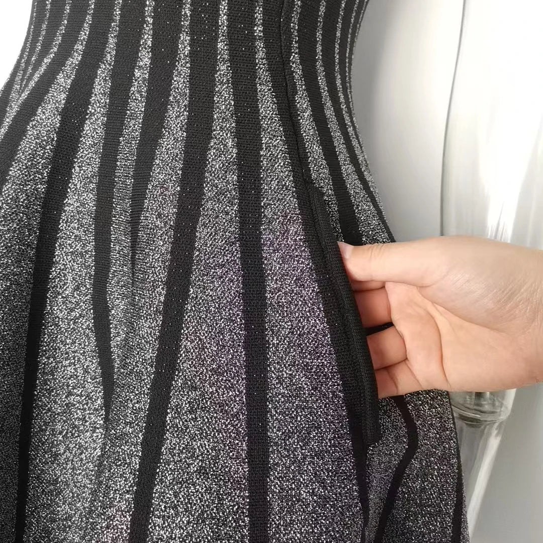 Silver Silk Waist Slimming Strap Dress Knit Short Skirt