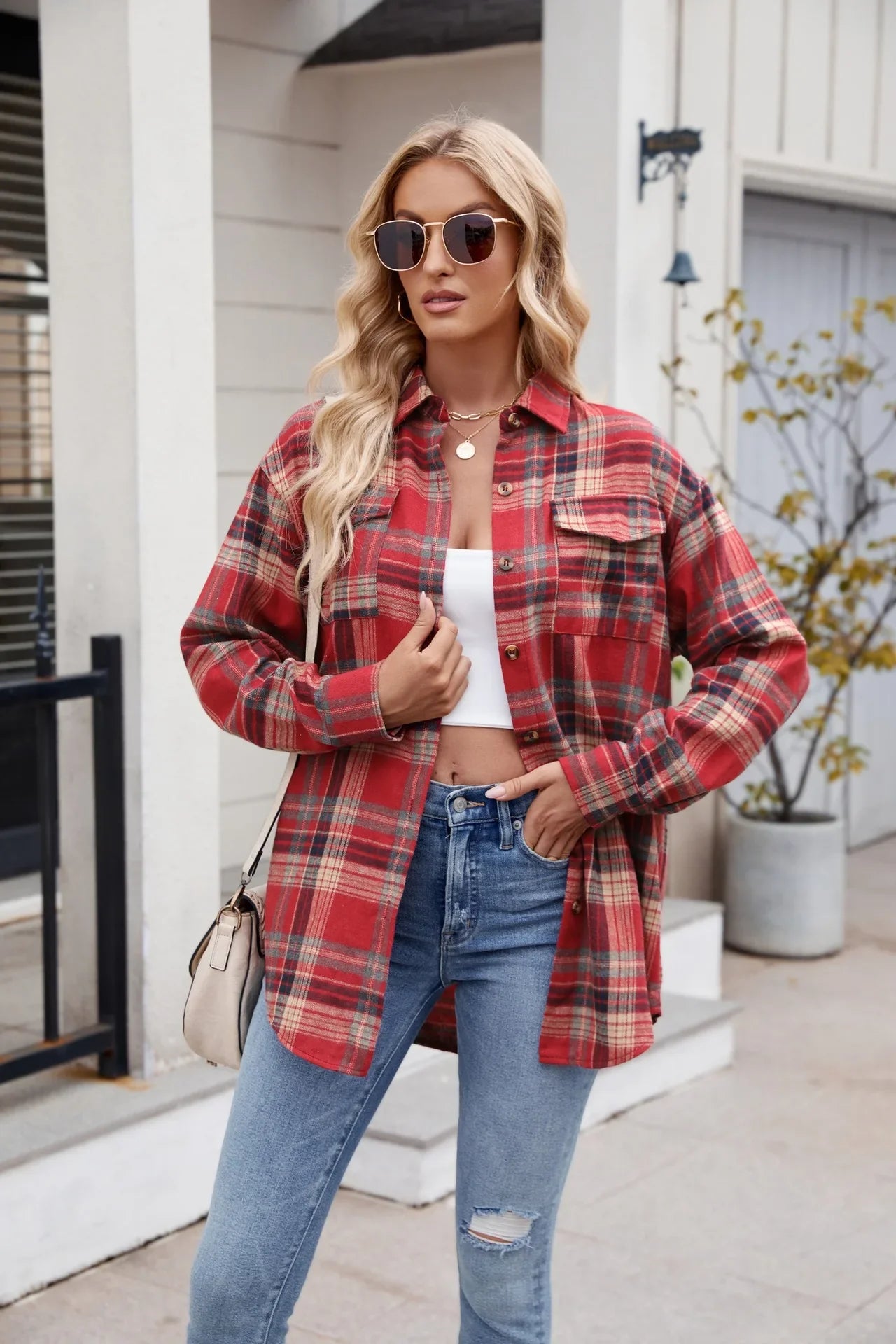 Women Plaid Button Up Shirt Loose Fit Warm Long Sleeve Casual Blouse with Pockets Autumn Winter Checkered Top Preppy Y2K Harajuku Style