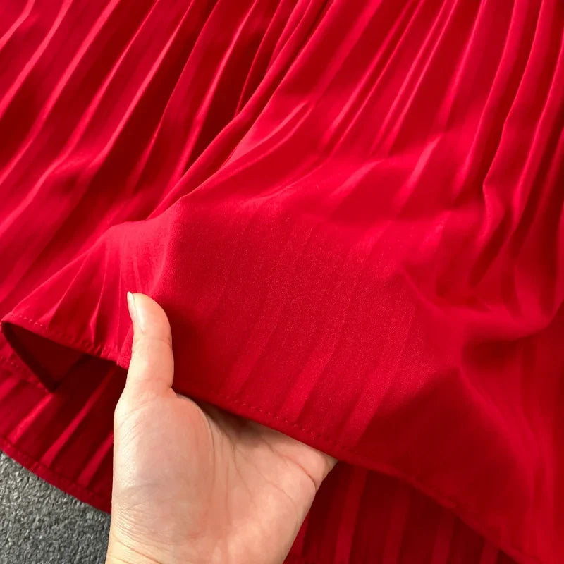 Summer V-Neck Pleated Dress With Lace Up Waist Long Skirt