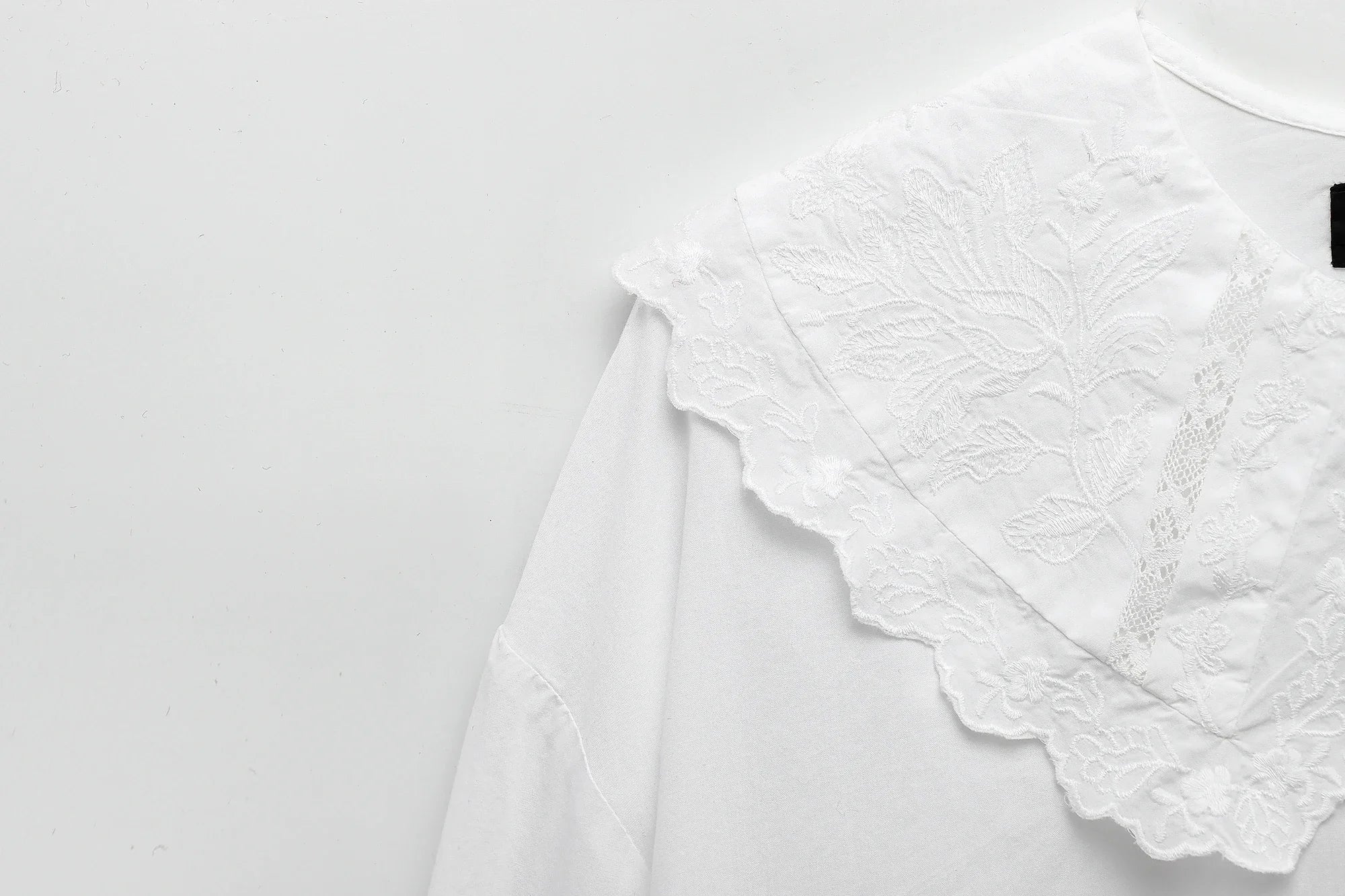 Spring Casual Women Blouse Long Sleeve Turn-down Collar Bow Tie Loose Fit Chic Shirt