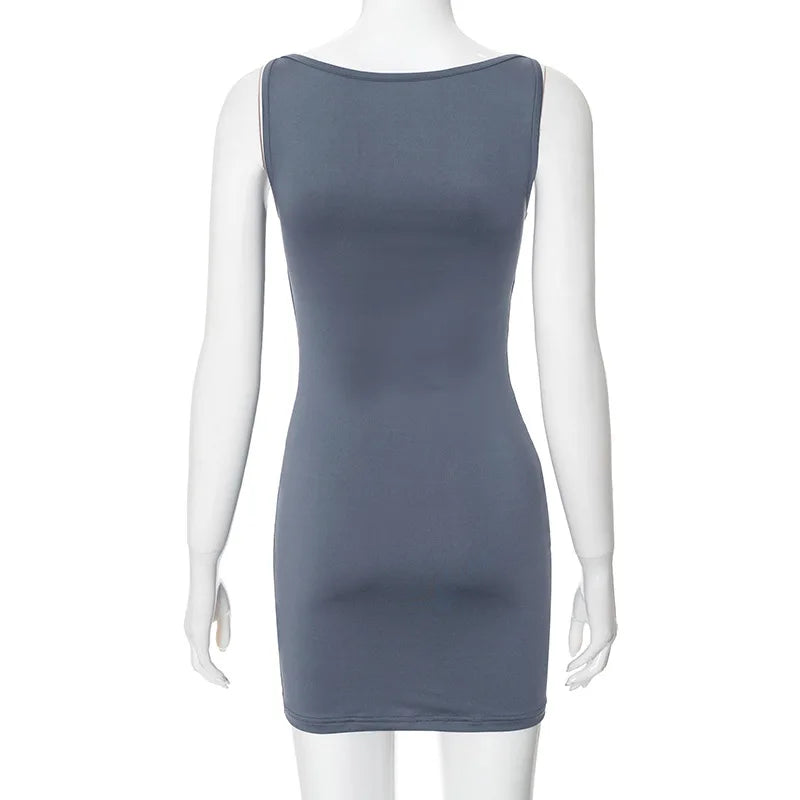 Women's Sleeveless Bodycon Dress Minimalist Summer Outfit