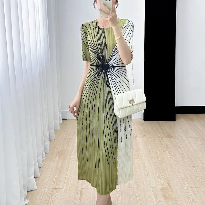 Women Pleated Dress Black White Print O Neck Short Sleeve