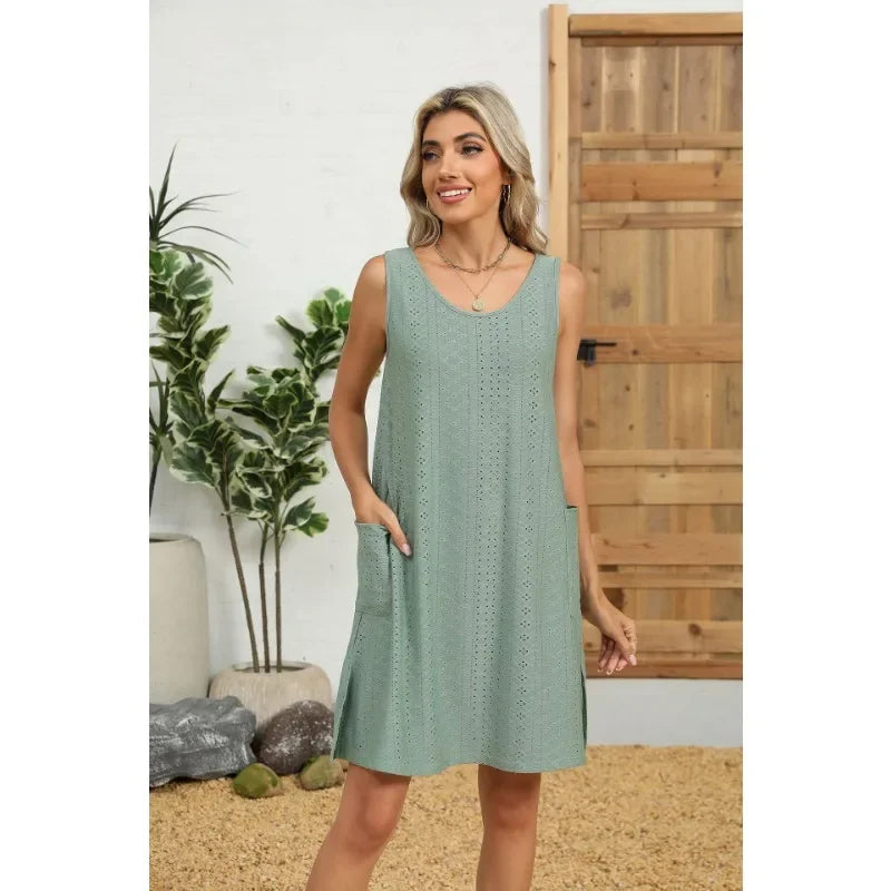 Loose Sleeveless Dress With Pockets Round Neck Solid Color