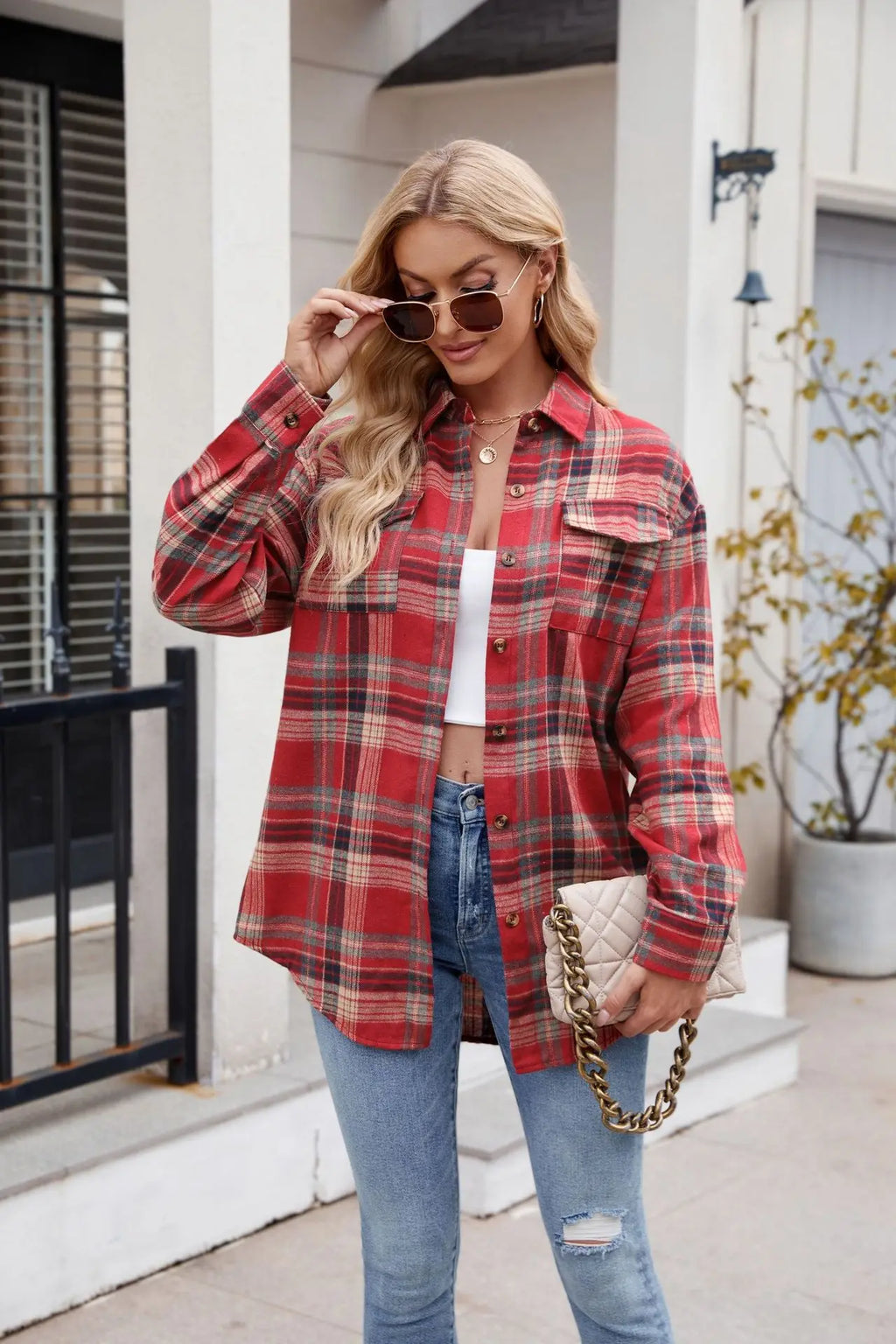 Women Plaid Button Up Shirt Loose Fit Warm Long Sleeve Casual Blouse with Pockets Autumn Winter Checkered Top Preppy Y2K Harajuku Style