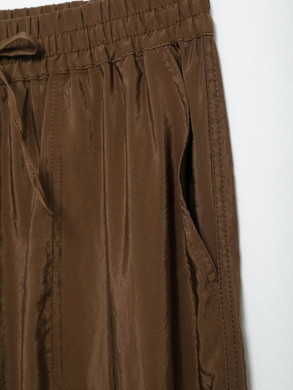 Women's Chic Pleated Tops and Trousers Set with Lapel Long Sleeves and High Waist Pants for Spring Summer Fashion