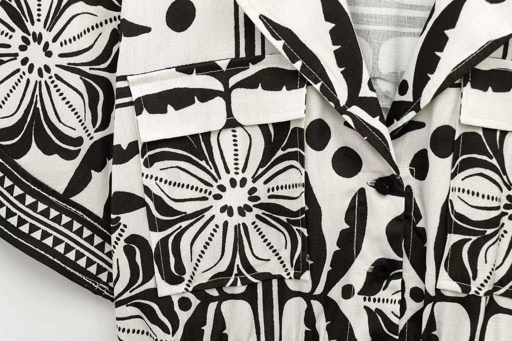 Slim Fit Printed Cuban Collar Jumpsuit Shorts for Women Casual Vacation Style Summer Wear